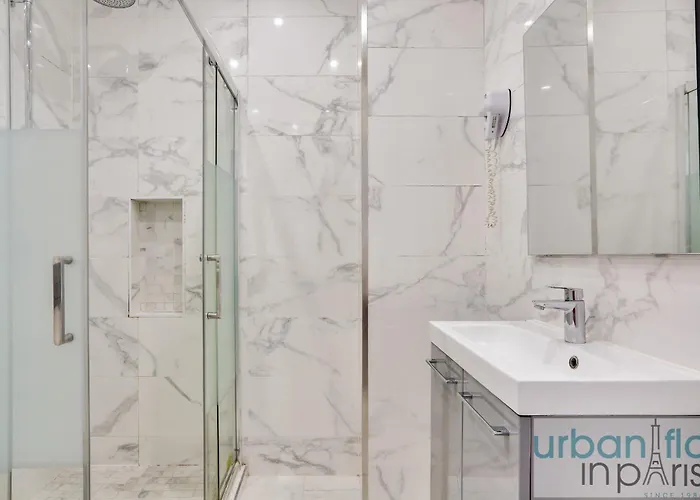 Urbanflat 44 - 2 - En Pleins Centre Paris