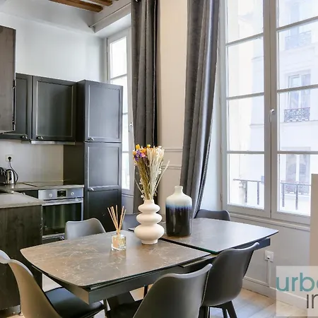 Urbanflat 44 - 2 - En Pleins Centre * باريس